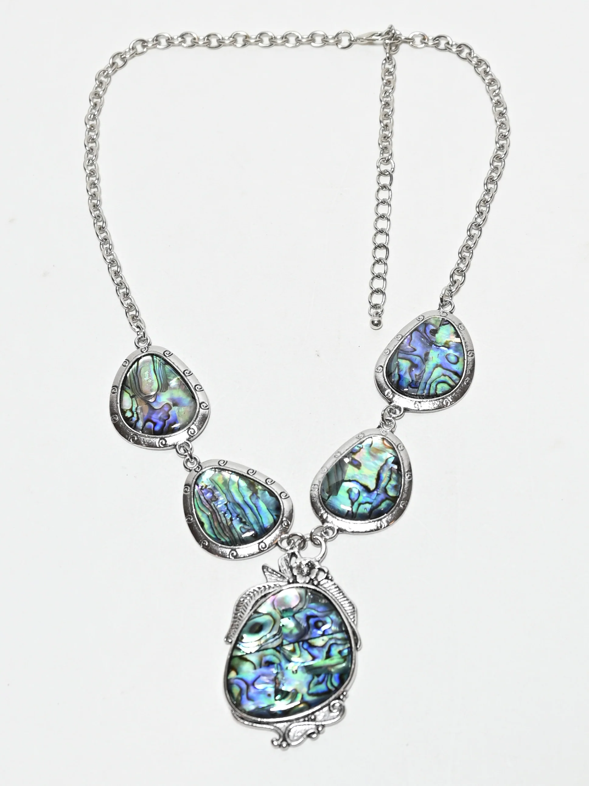 Odette Green Alloy Metallic Design Neckpiece For Women - Image 2