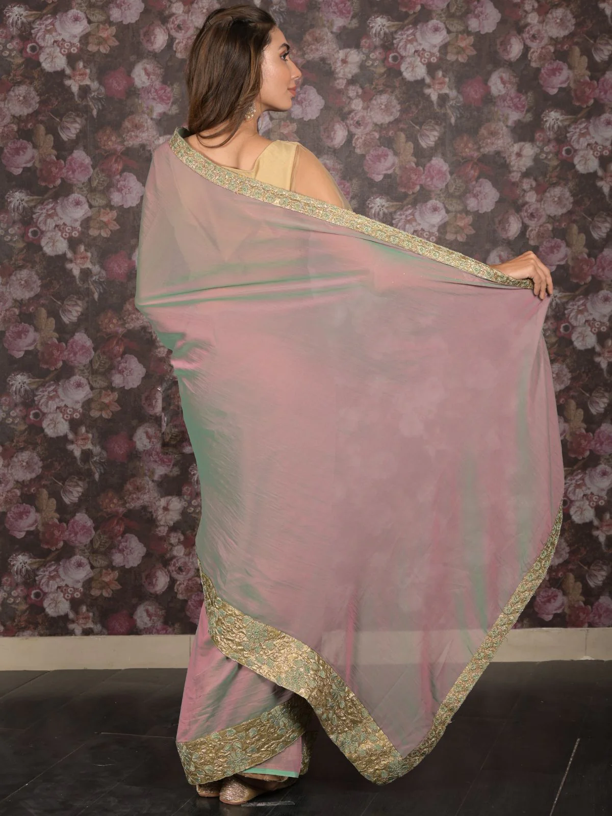 Odette Green and Pink Double Shaded Embroidered Crepe Saree with Unstitched Blouse for Women - Image 4