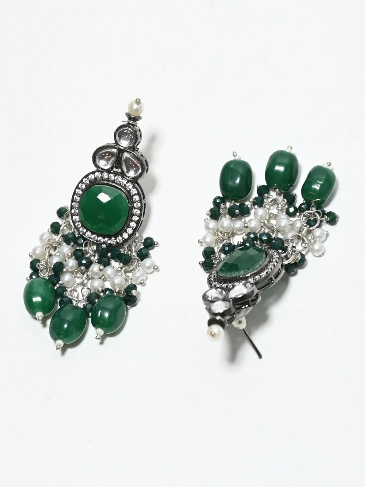 Odette Green And Silver Alloy Kundan And Stone Jewellery Set For Women - Image 6