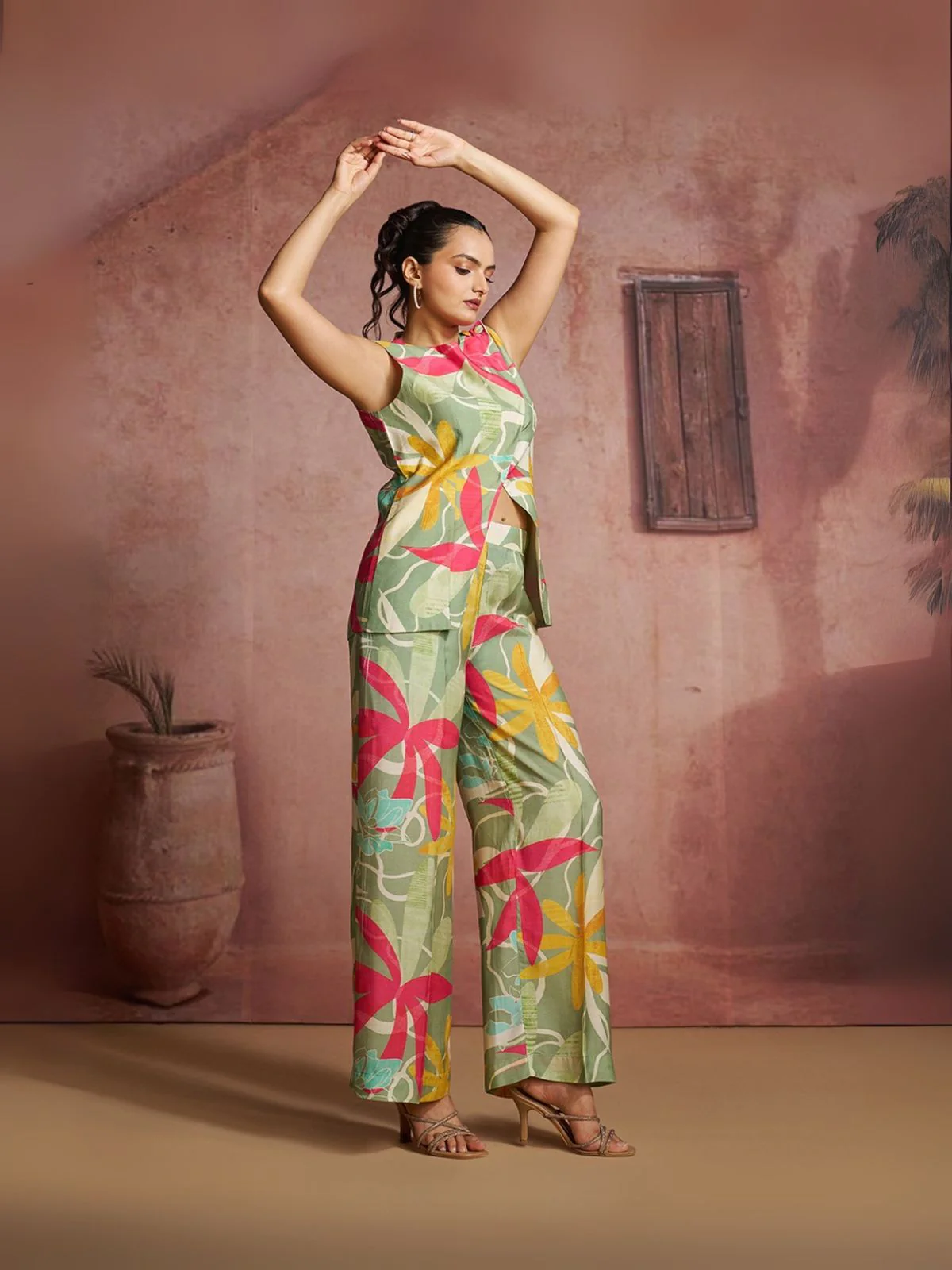 Odette Green Cotton Blend Printed Co-ord Set For Women - Image 4