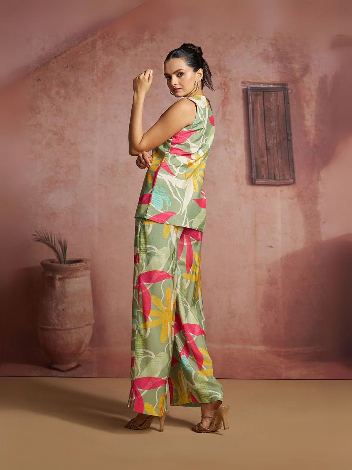 Odette Green Cotton Blend Printed Co-ord Set For Women - Image 5