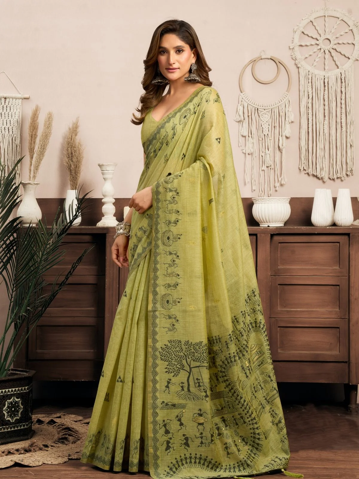 Odette Green Cotton Blend Printed Saree For Women - Image 2