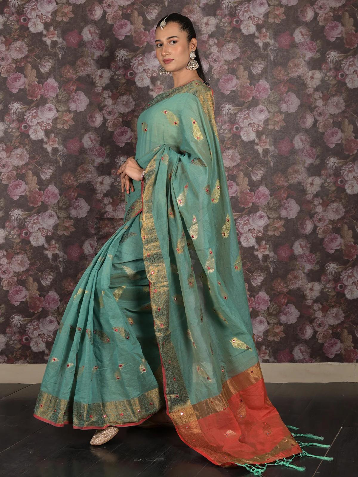 Odette Teal Cotton Blend Woven Saree With Unstitched Blouse For Women - Image 3