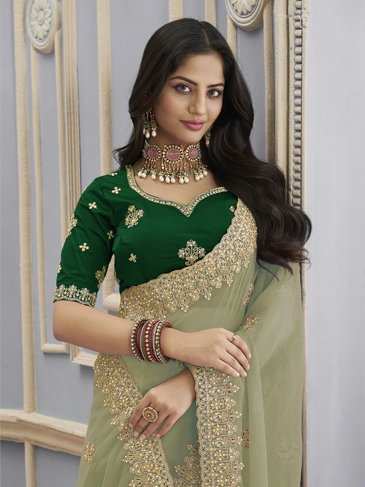 Odette Green Georgette Crush Embellished Elegant Saree For Women - Image 2
