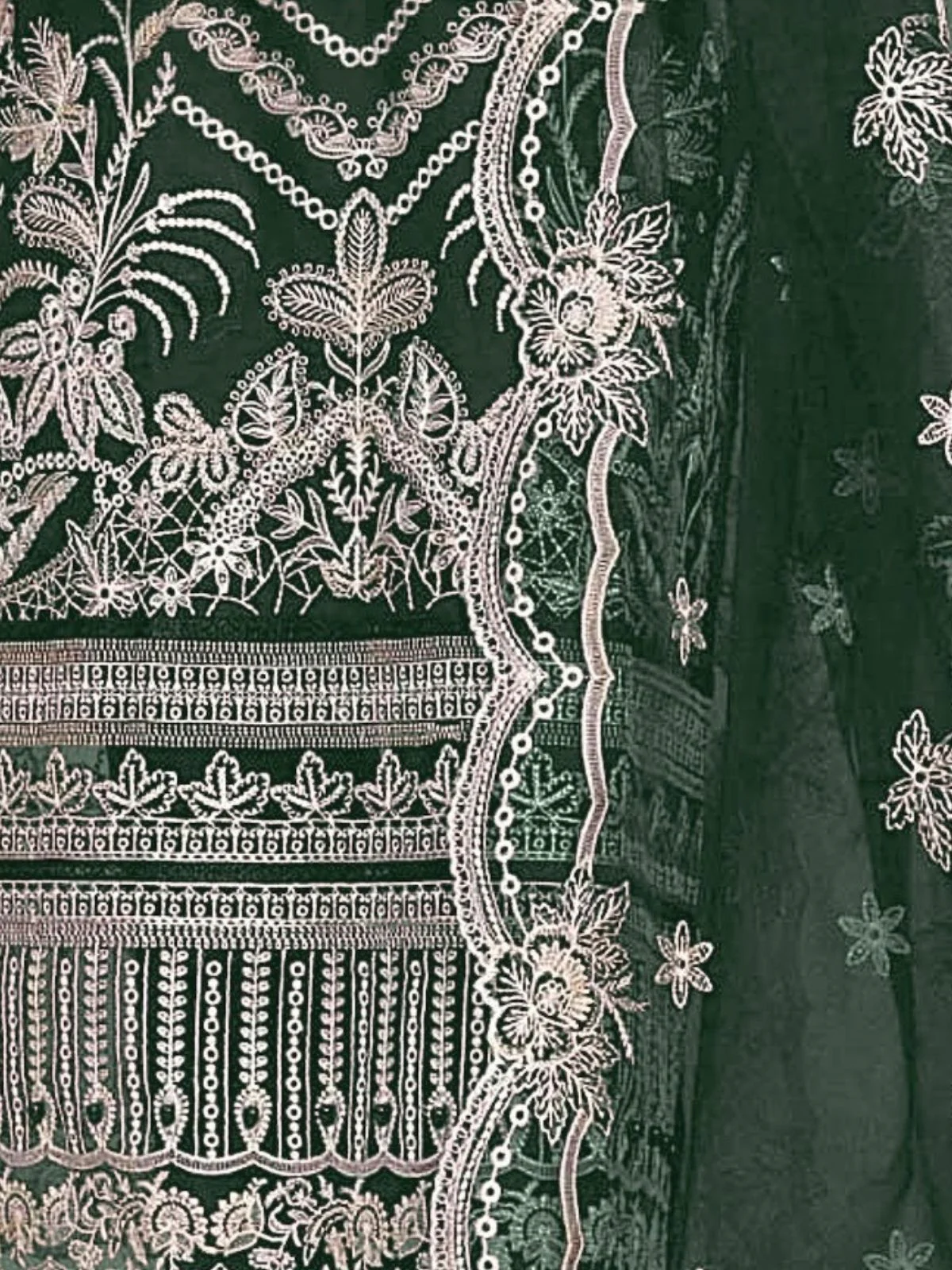 Odette Green Georgette Embroidered & Cutwork Semi-Sitched Kurta Set For Women - Image 3