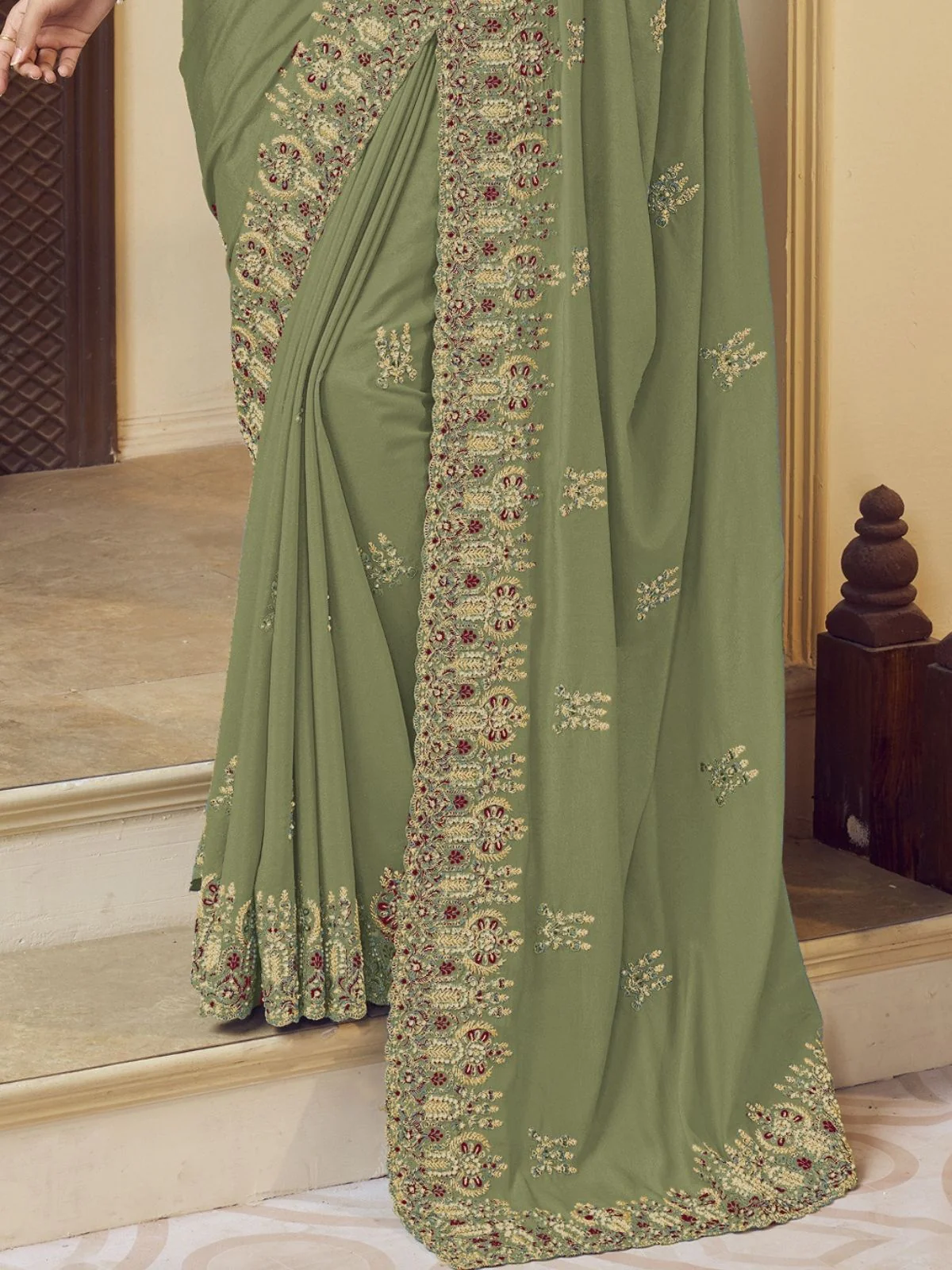 Odette Green Georgette Embroidered Elegant Saree For Women - Image 2