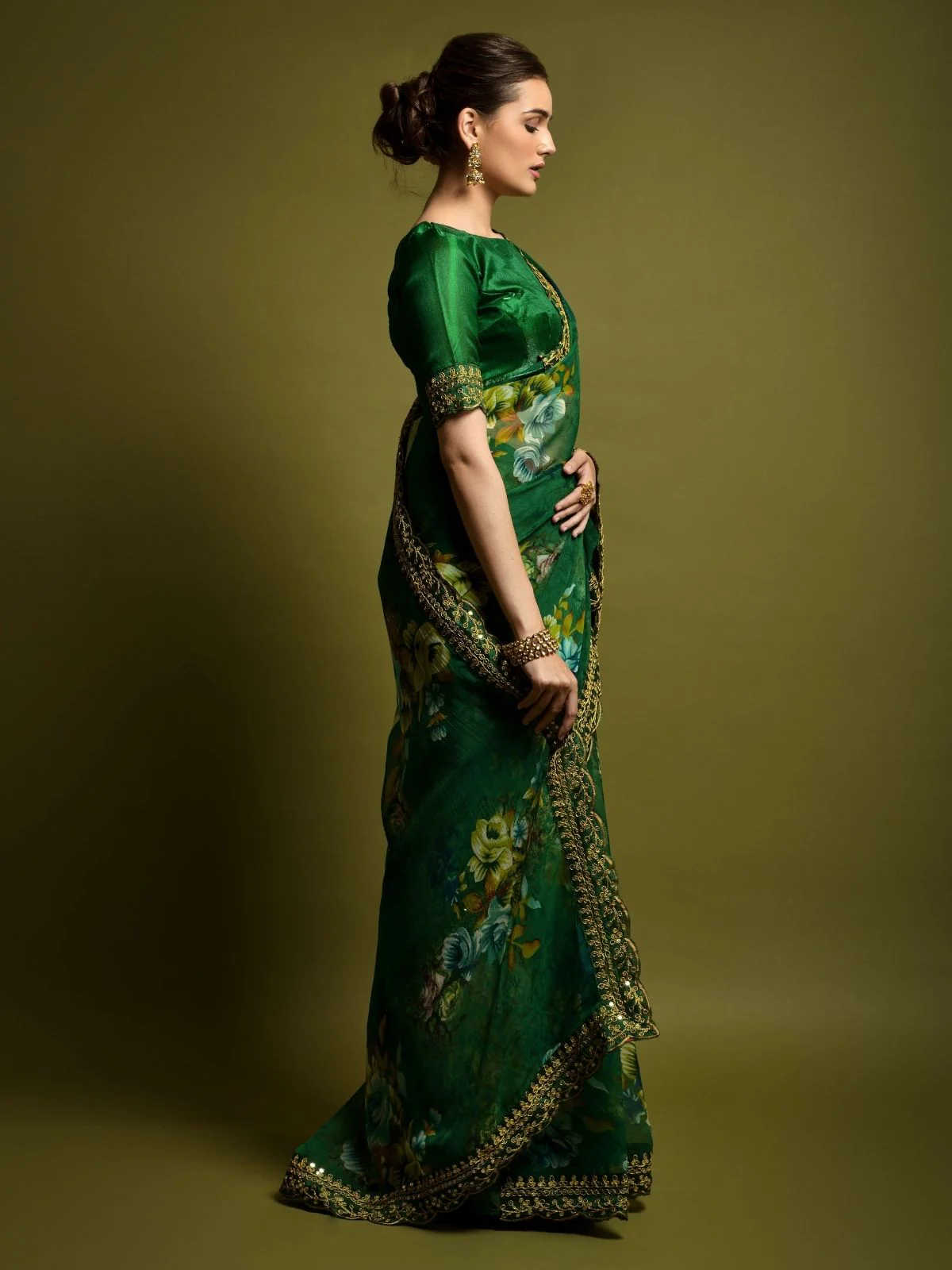 Odette Green Georgette Embroidered Printed Saree For Women - Image 2