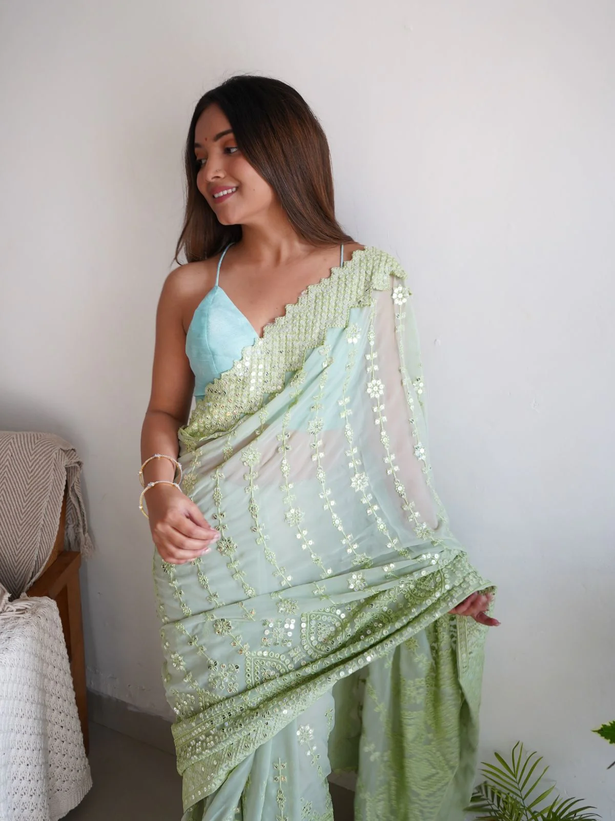 Odette Green Georgette Embroidered Saree With Unstitched Blouse For Women - Image 5
