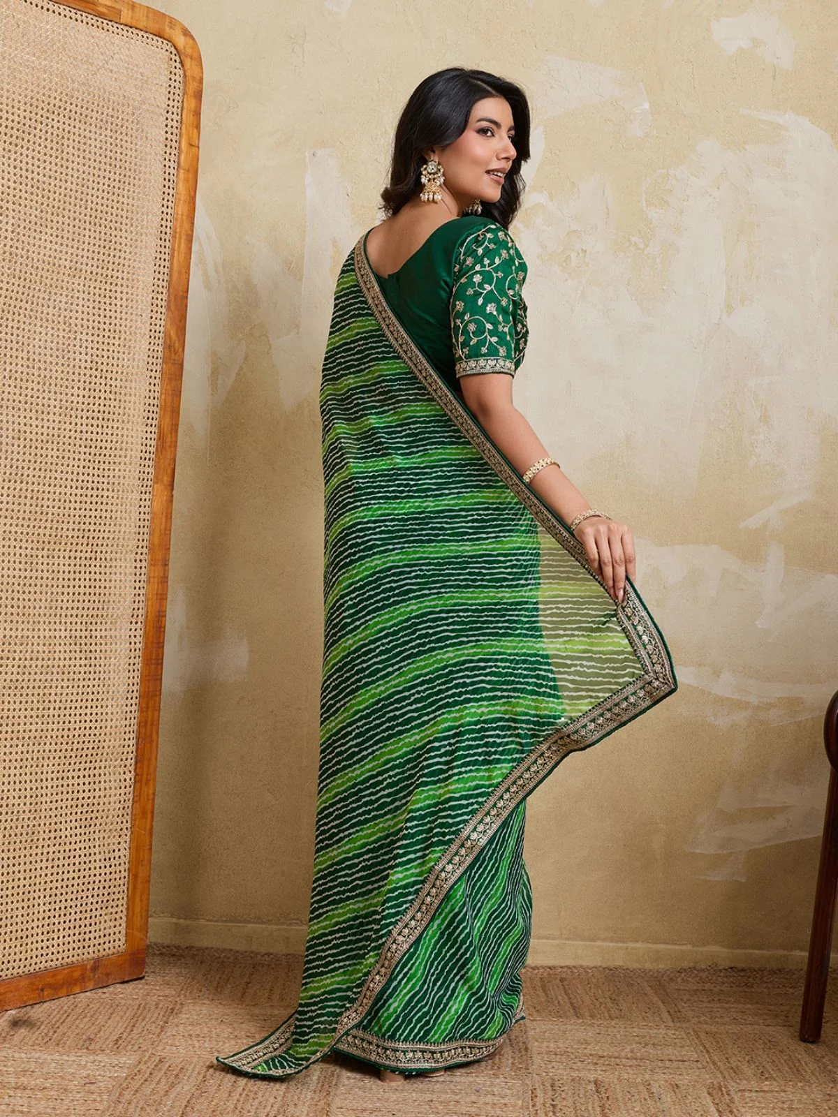 Odette Green Georgette Printed Saree For Women - Image 3