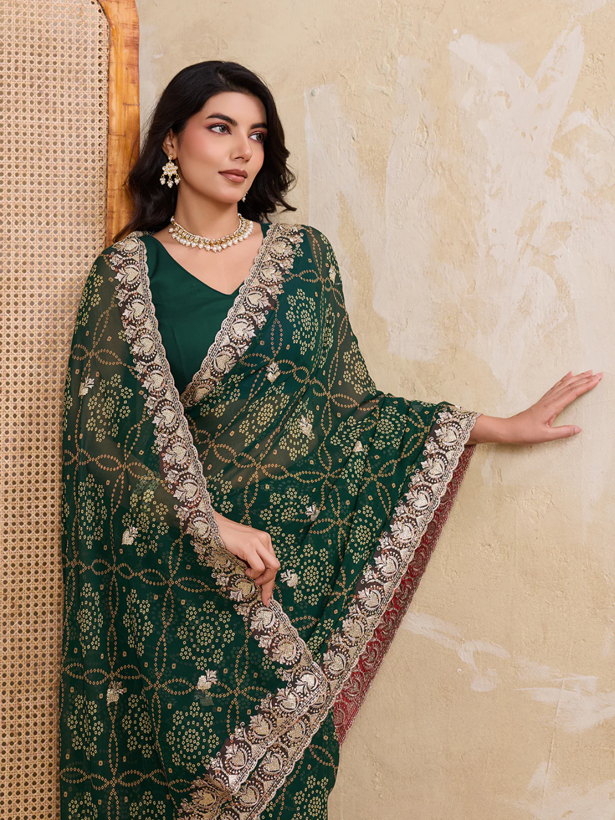 Odette Green Georgette Printed Saree For Women - Image 4