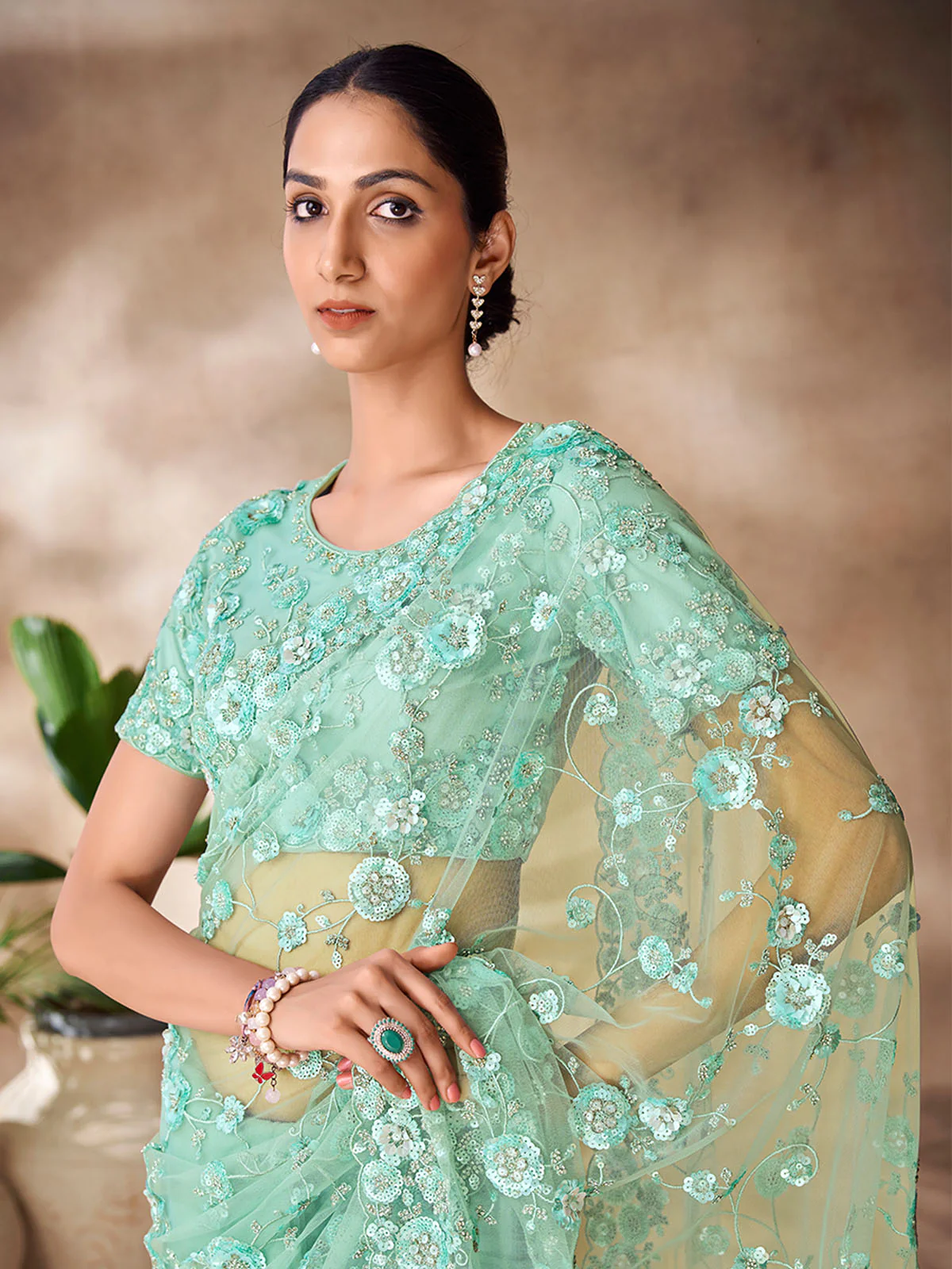 Odette Green Net Embroidered Saree With Unstitched Blouse For Women - Image 2