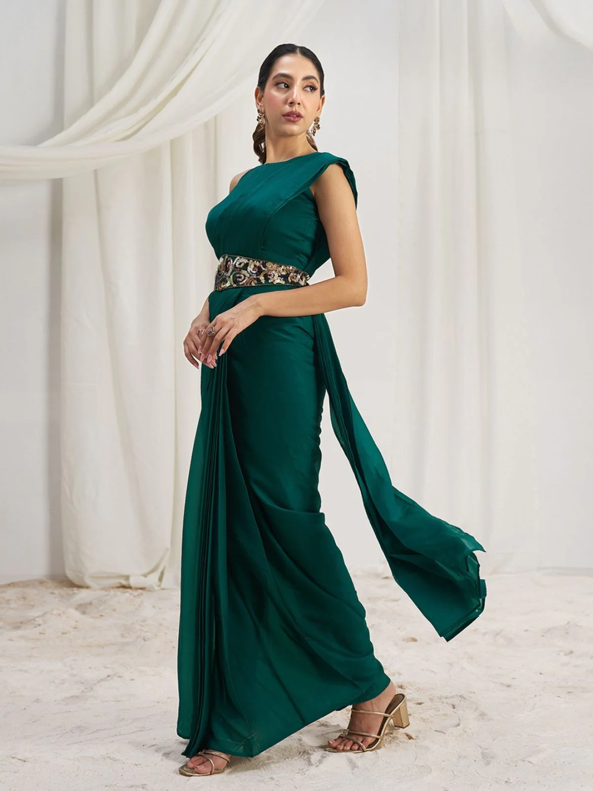Odette Green Organza Solid Ready To Wear Saree With Stitched Blouse For Women - Image 4