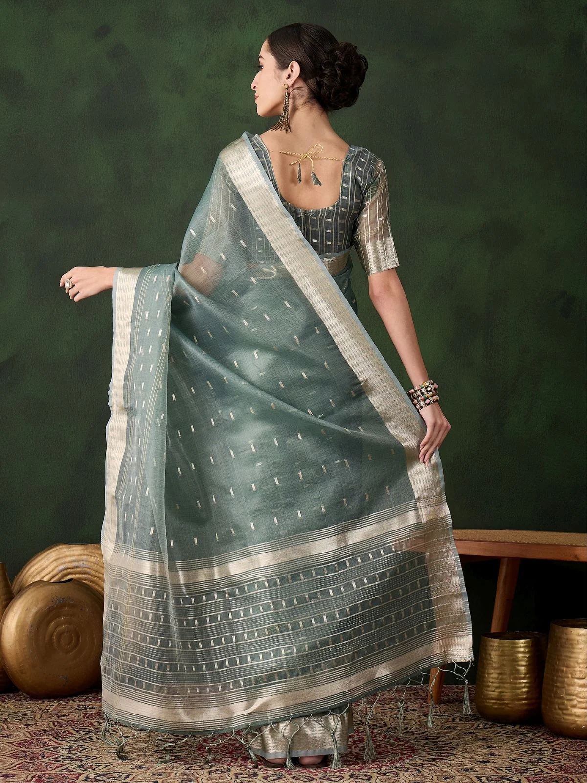 Odette Green Organza Woven Saree With Unstitched Blouse For Women - Image 3