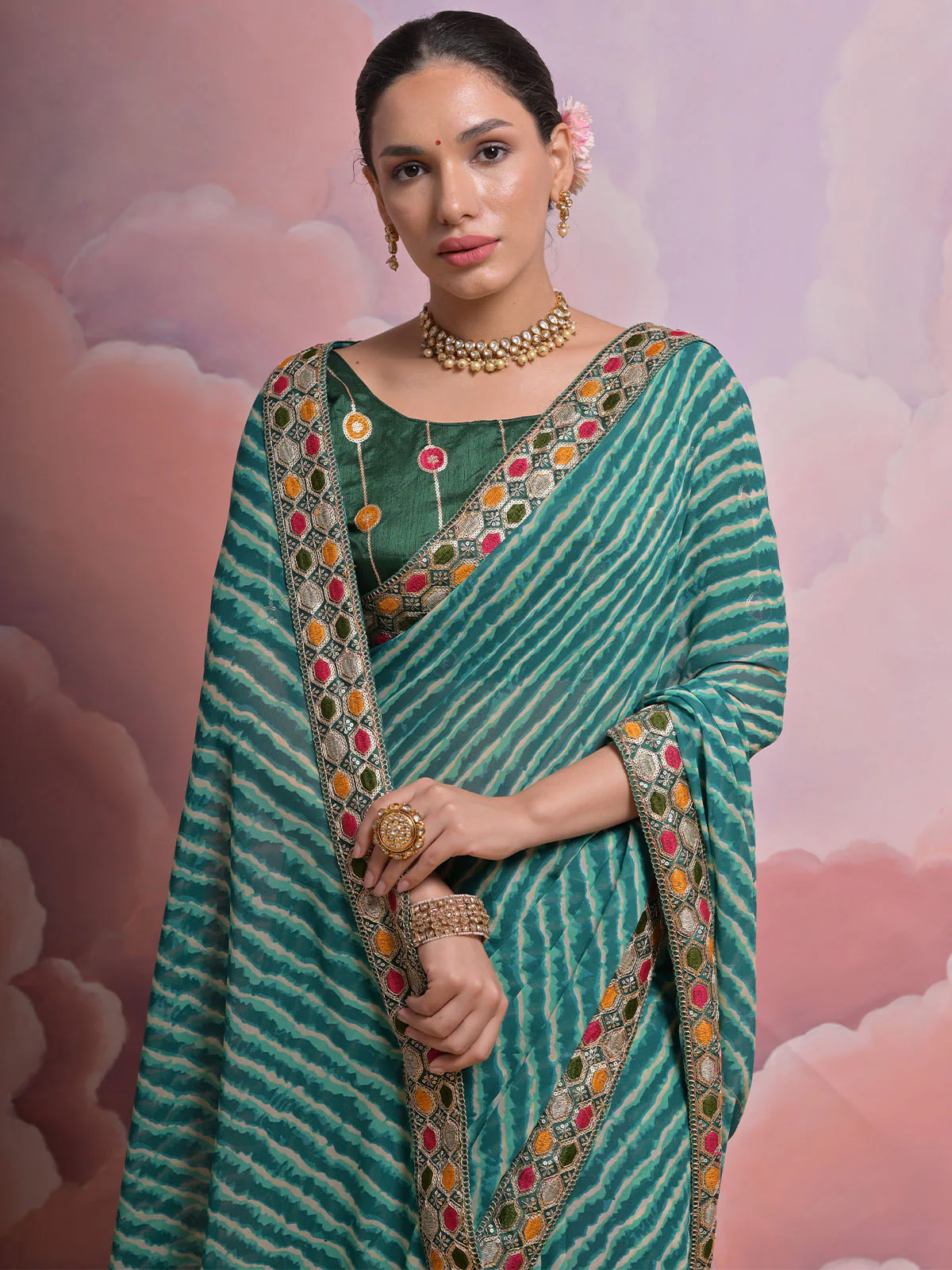 Odette Green Printed Georgette Saree With Unstitched Blouse For Women - Image 4