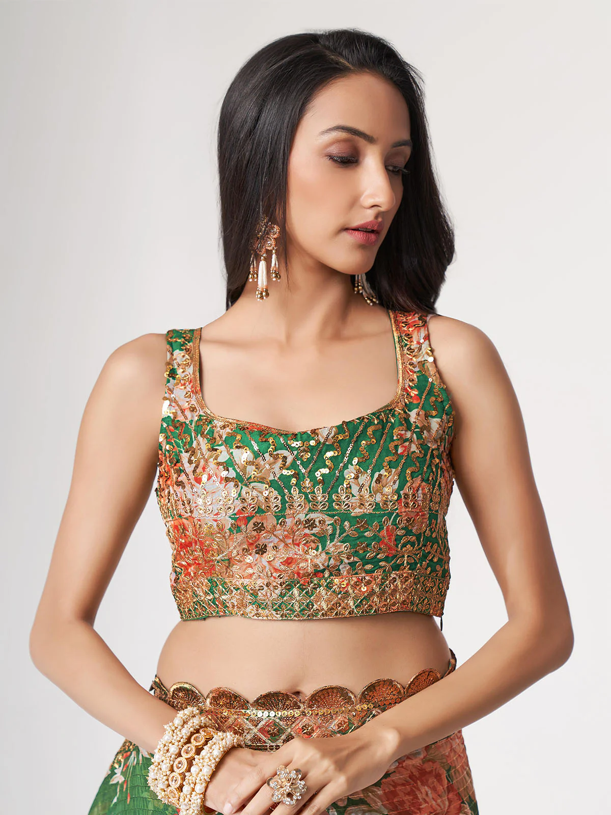 Odette Green Printed Organza Saree With Unstitched Blouse For Women - Image 5