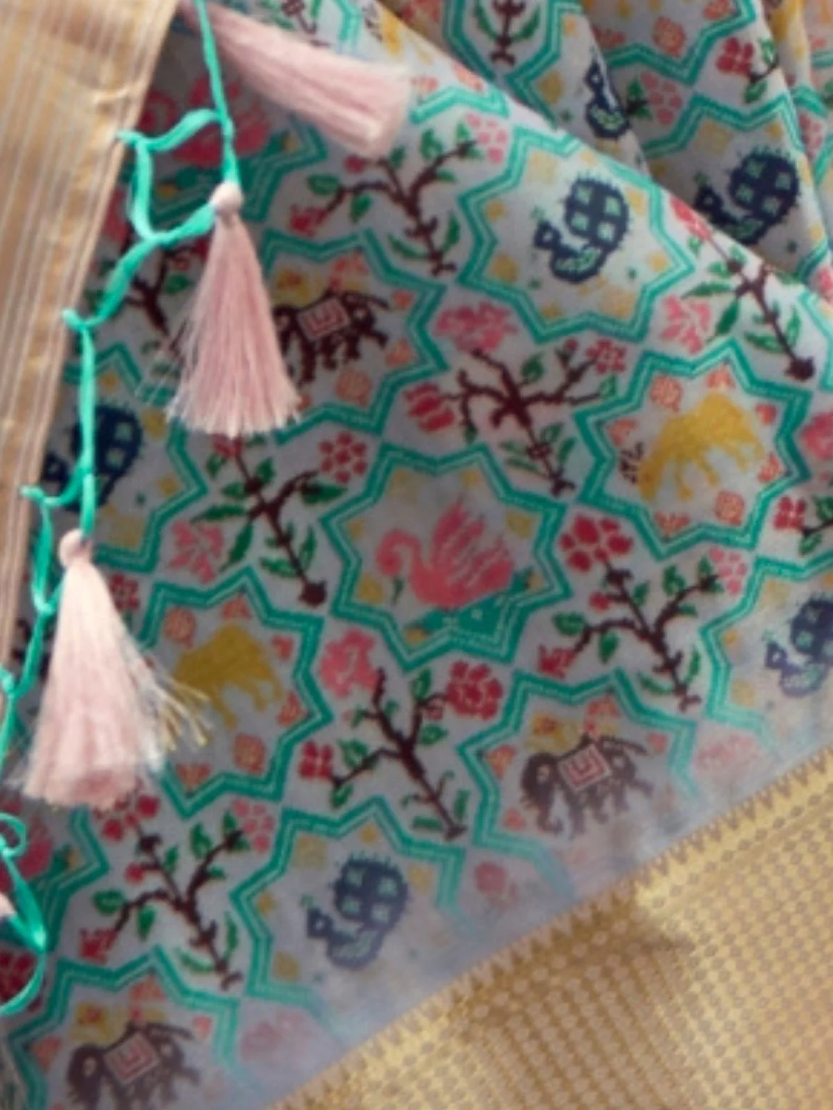 Odette Green Satin Printed Saree With Unstitched Blouse For Women - Image 3