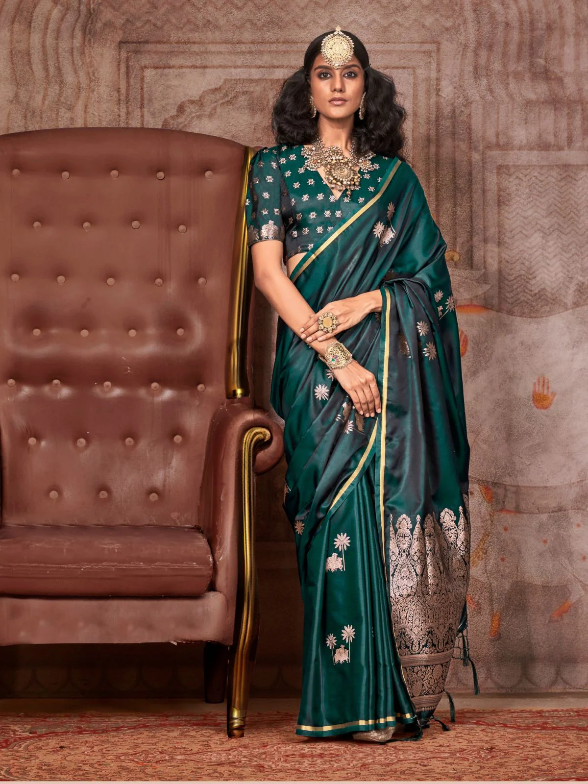 Odette Green Satin Woven Saree With Unstitched Blouse For Women