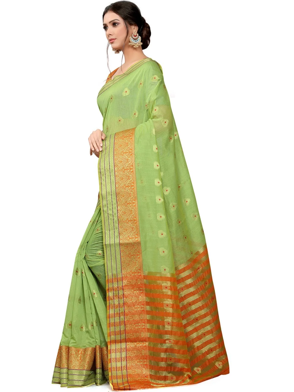 Odette Green Silk Blend Embellished Saree For Women - Image 3