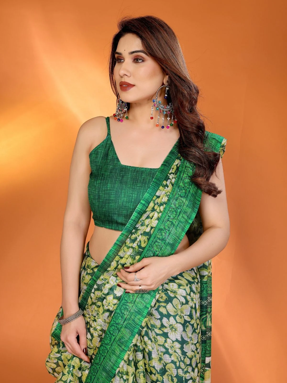 Odette Green Silk Blend Printed Saree For Women - Image 4