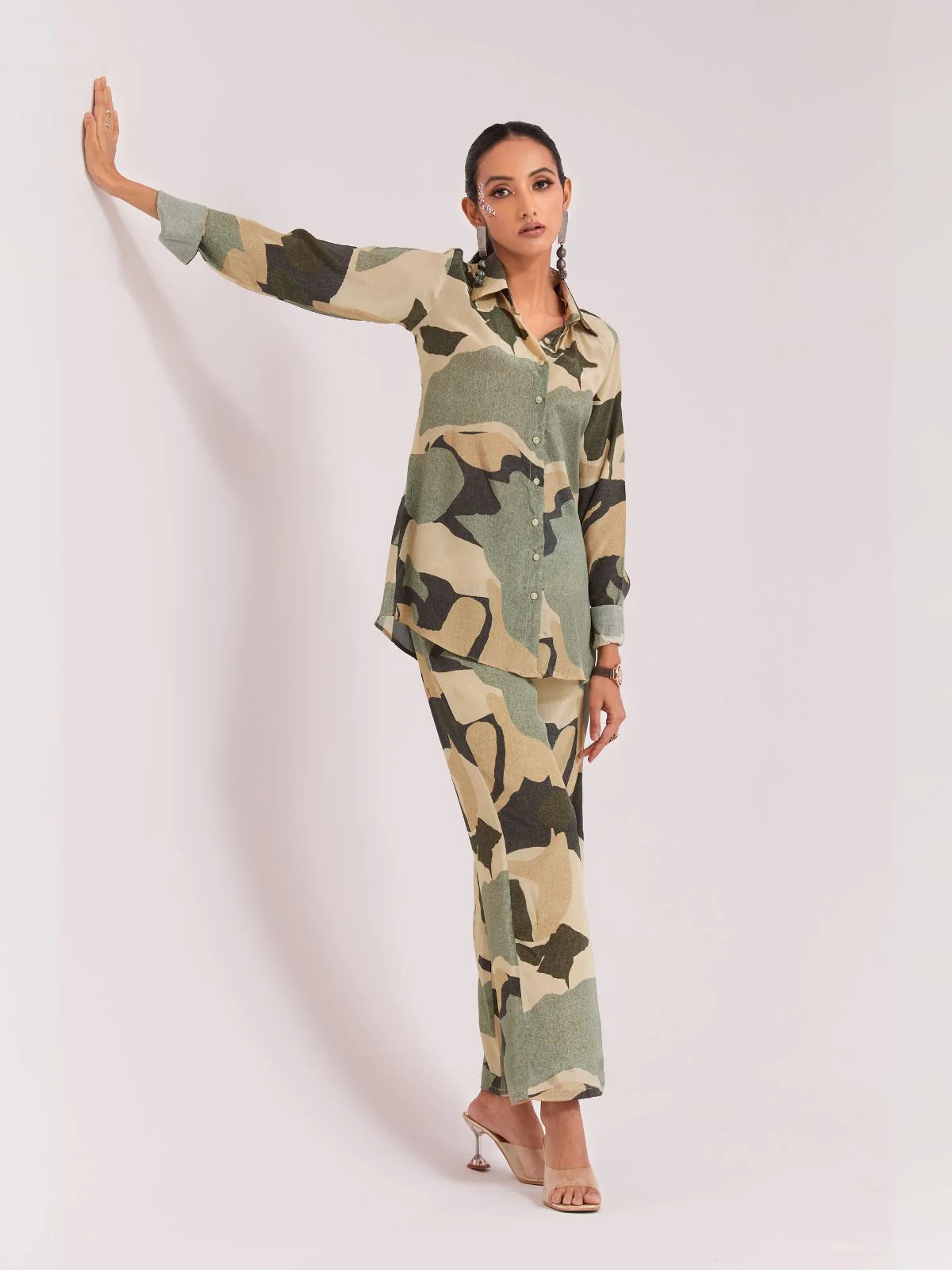 Odette Green Silk Blend Printed Co-Ord Set For Women - Image 4