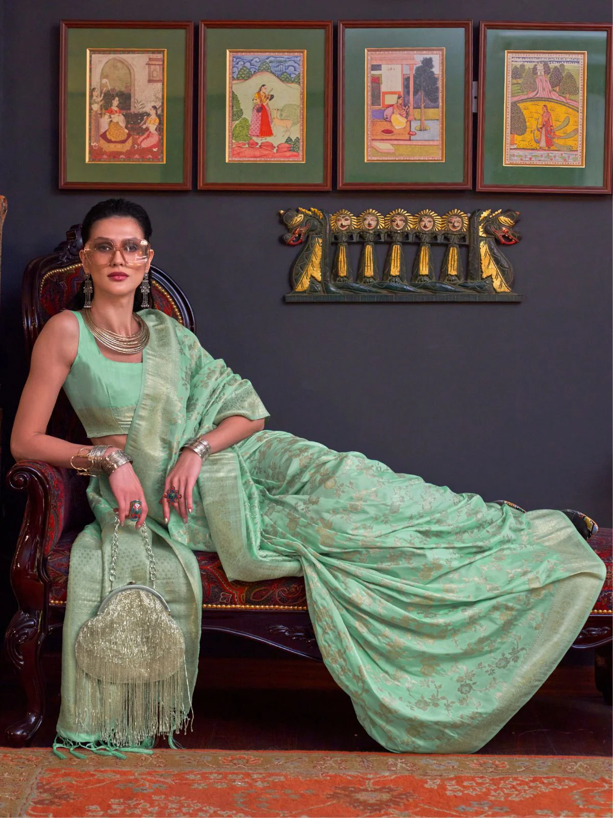Odette Green Silk Blend Woven Saree With Unstitched Blouse For Women - Image 2