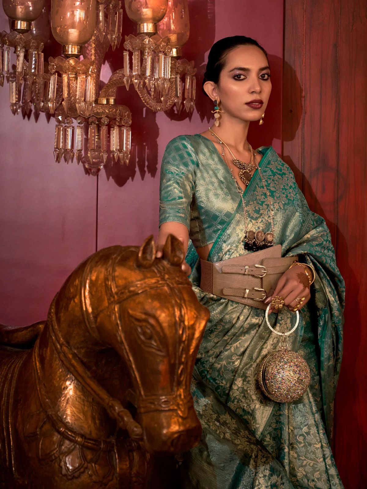 Odette Green Silk Blend Woven Saree With Unstitched Blouse For Women - Image 2