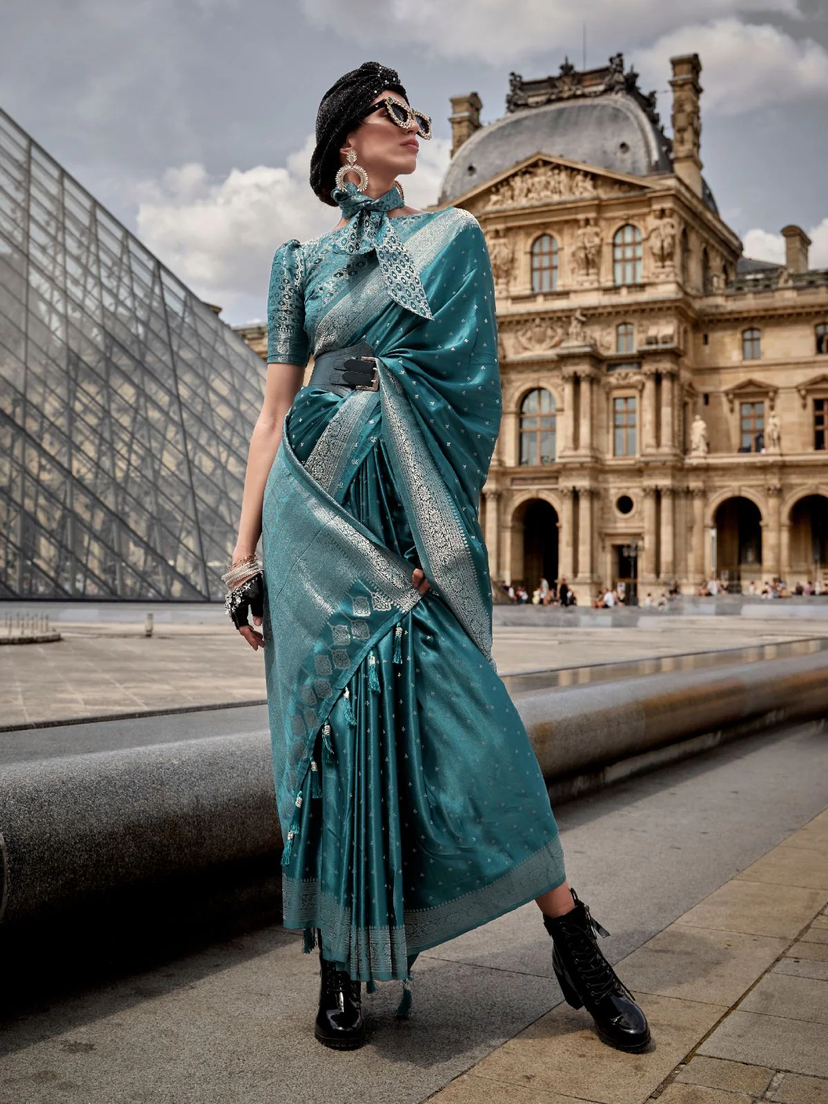 Odette Green Silk Blend Woven Saree With Unstitched Blouse For Women
