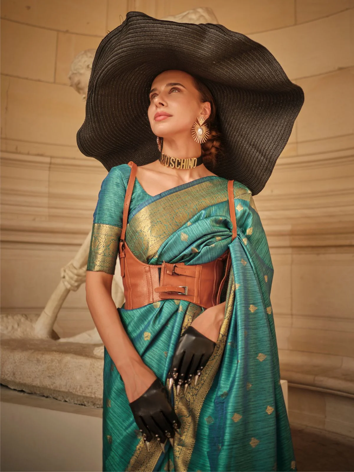 Odette Green Silk Blend Woven Saree With Unstitched Blouse For Women - Image 2
