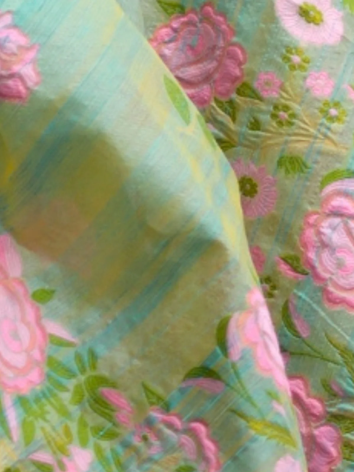 Odette Green Silk Blend Woven Saree With Unstitched Blouse For Women - Image 3