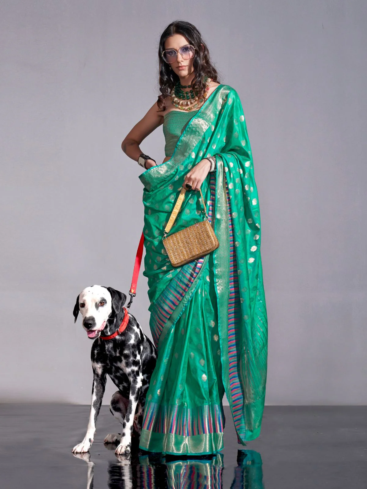 Odette Green Silk Blend Woven Saree With Unstitched Blouse For Women