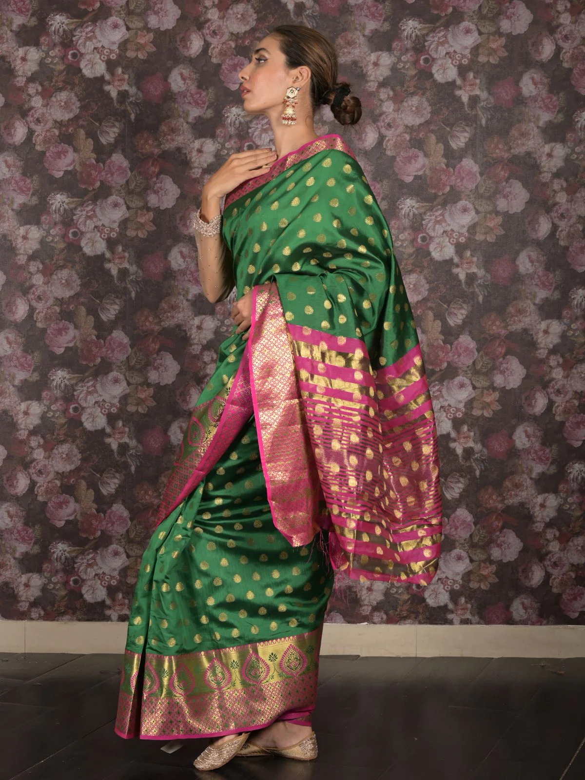 Odette Green Silk Blend Woven Saree with Unstitched Blouse for Women - Image 3