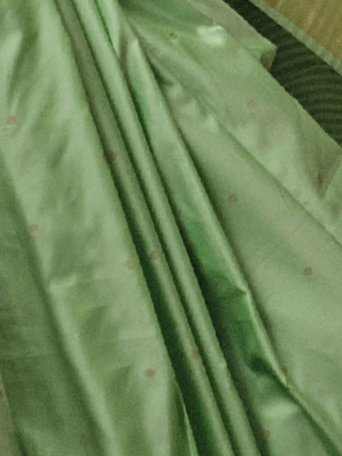 Odette Green Soft Silk Woven Saree With Unstitched Blouse For Women - Image 3