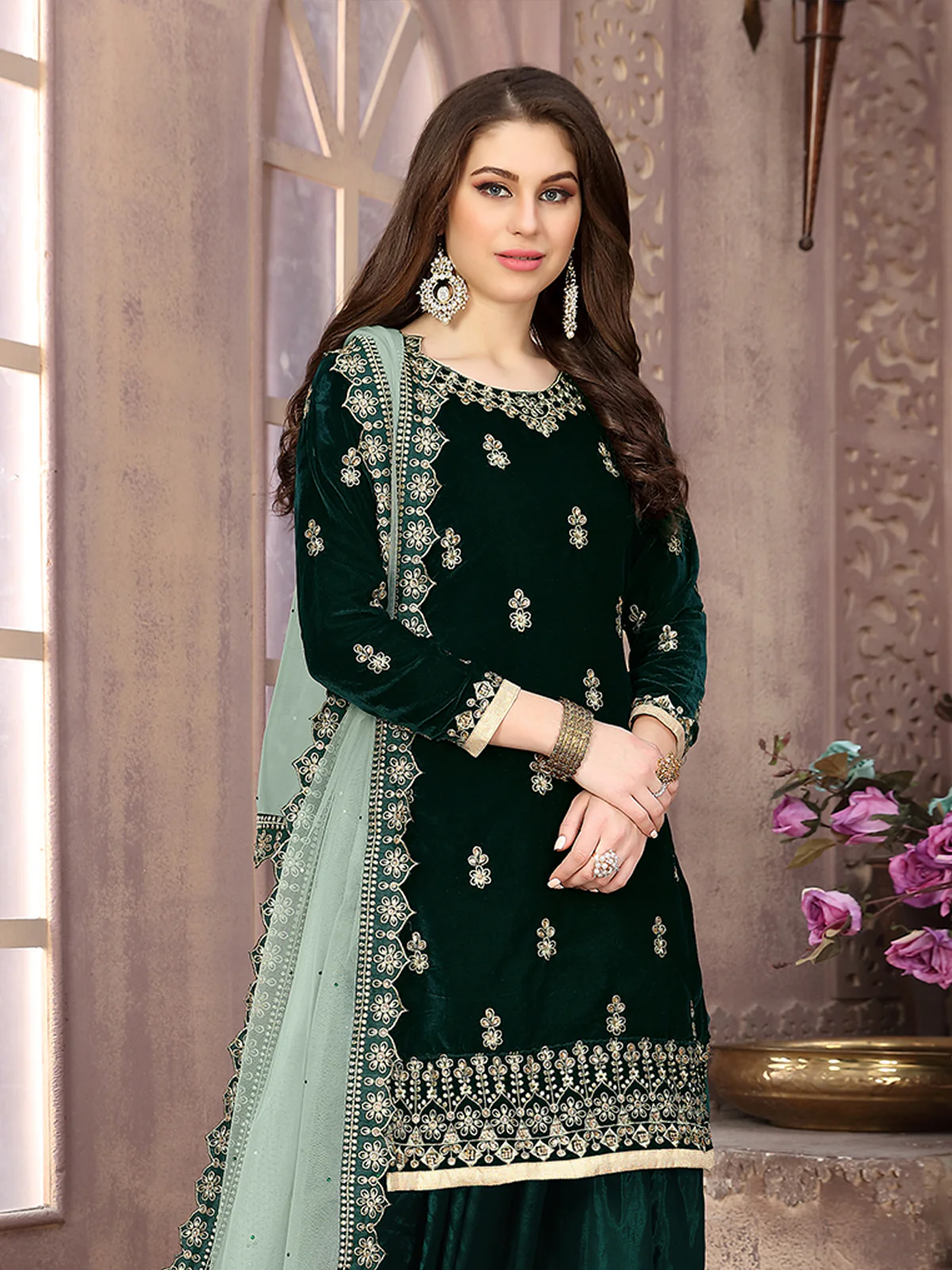 Odette Green Velvet Embroidered Semi stitched Kurta Set For Women - Image 2