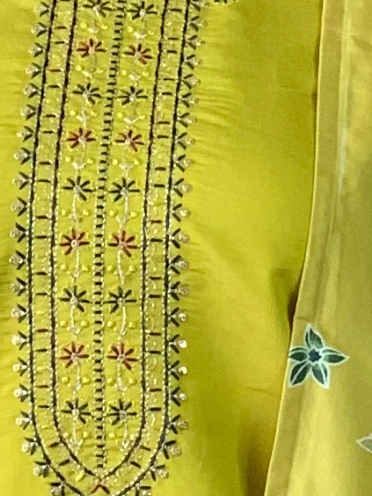 Odette Green Viscose chanderi Embroidered Stitched Kurta Set For Women - Image 7