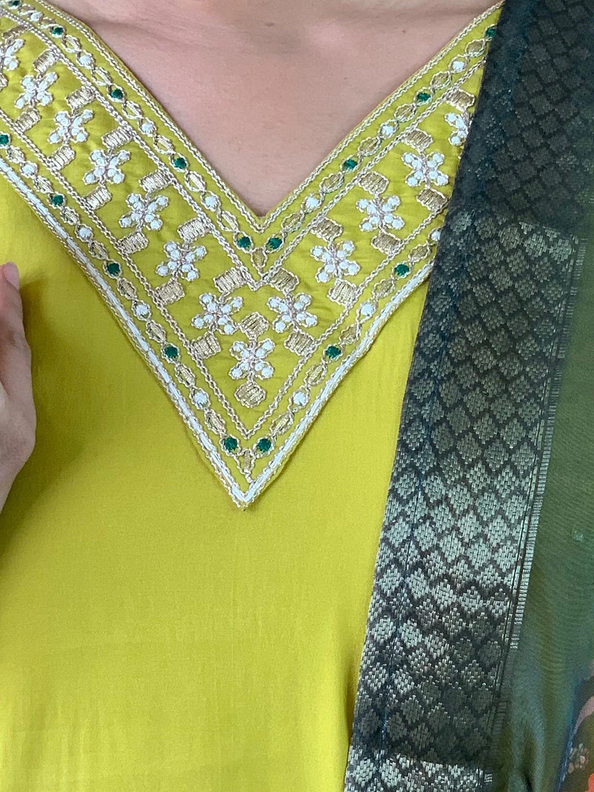 Odette Green Viscose Embroidered Stitched Kurta Set For Women - Image 5