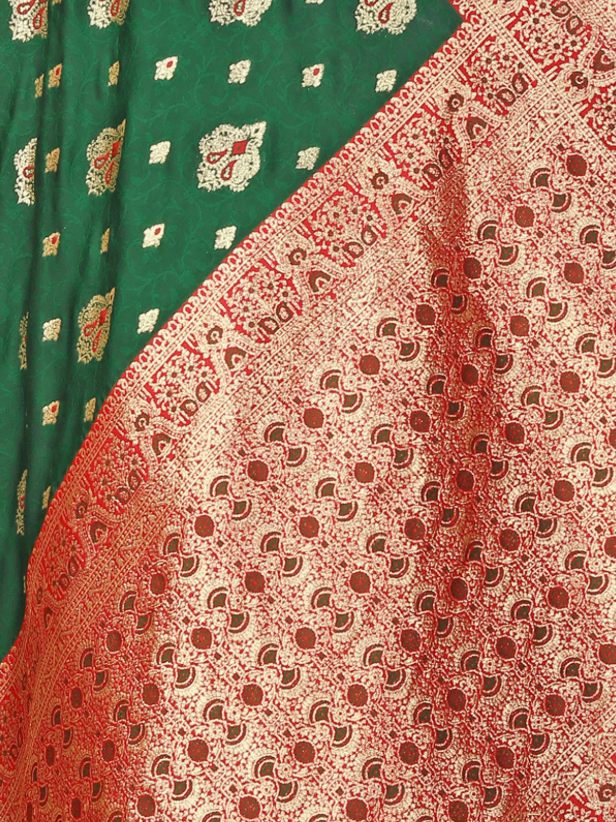 Odette Green Woven Banarasi Silk Saree With Unstitched Blouse For Women - Image 6