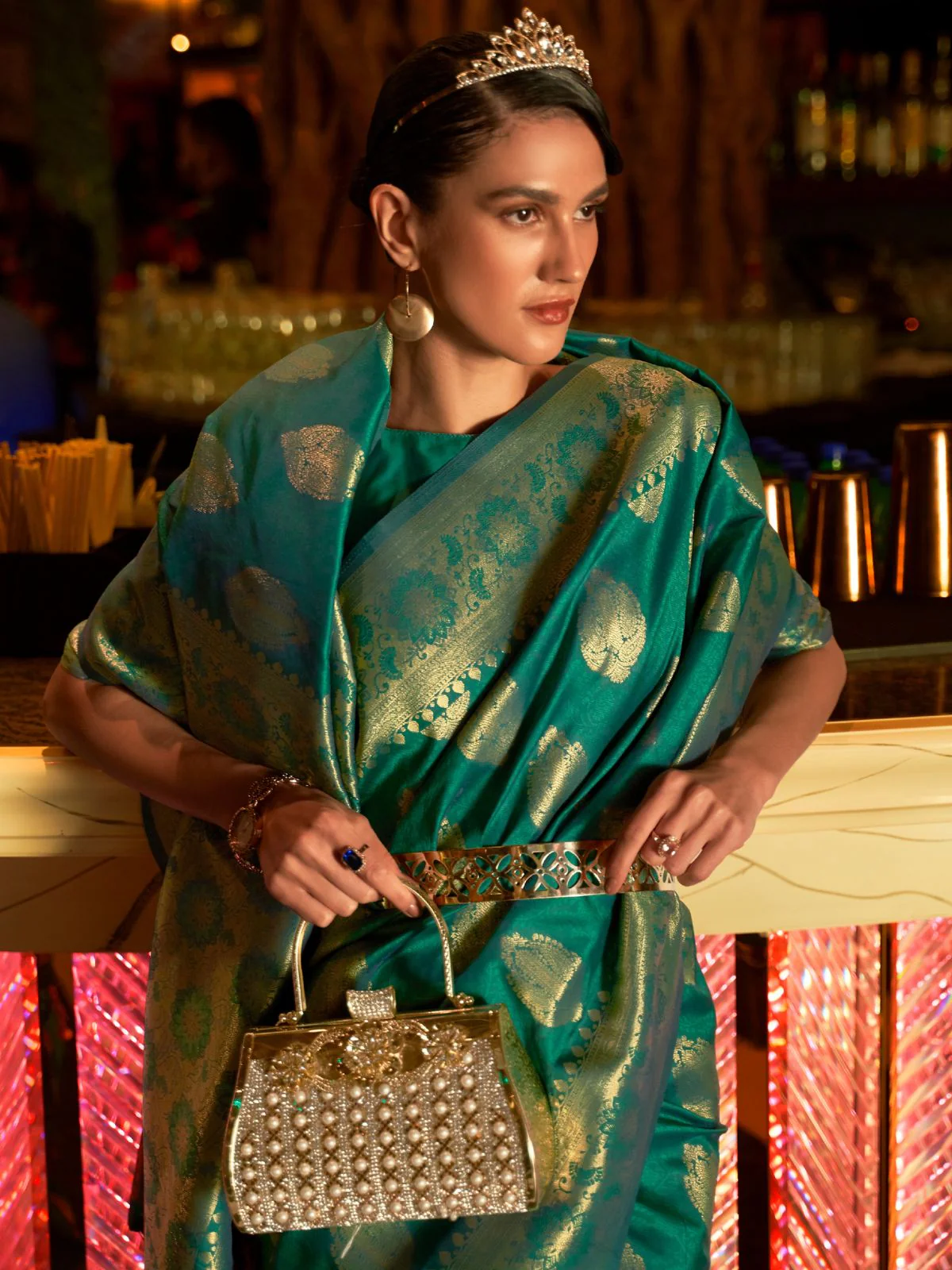 Odette Green Woven Design Silk Blend Saree With Unstitched Blouse For Women - Image 2