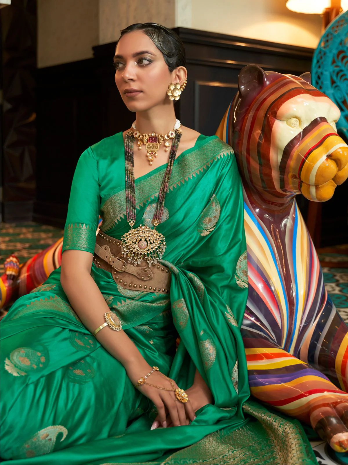 Odette Green Woven Design Silk Blend Saree With Unstitched Blouse For Women - Image 2