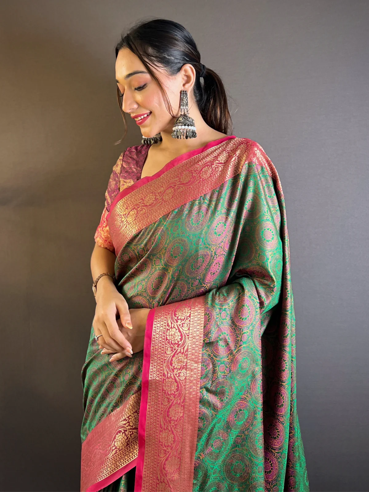 Odette Green Woven Design Silk Blend Saree With Unstitched Blouse For Women - Image 3