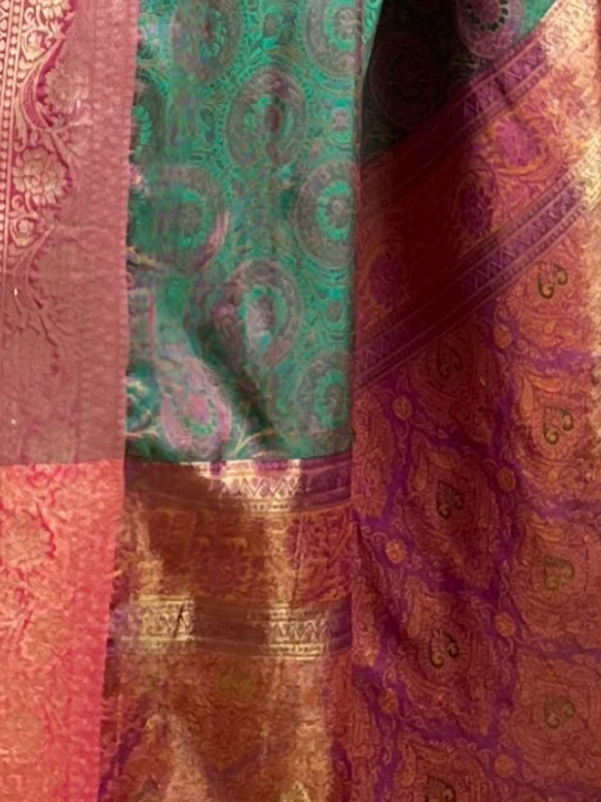 Odette Green Woven Design Silk Blend Saree With Unstitched Blouse For Women - Image 4