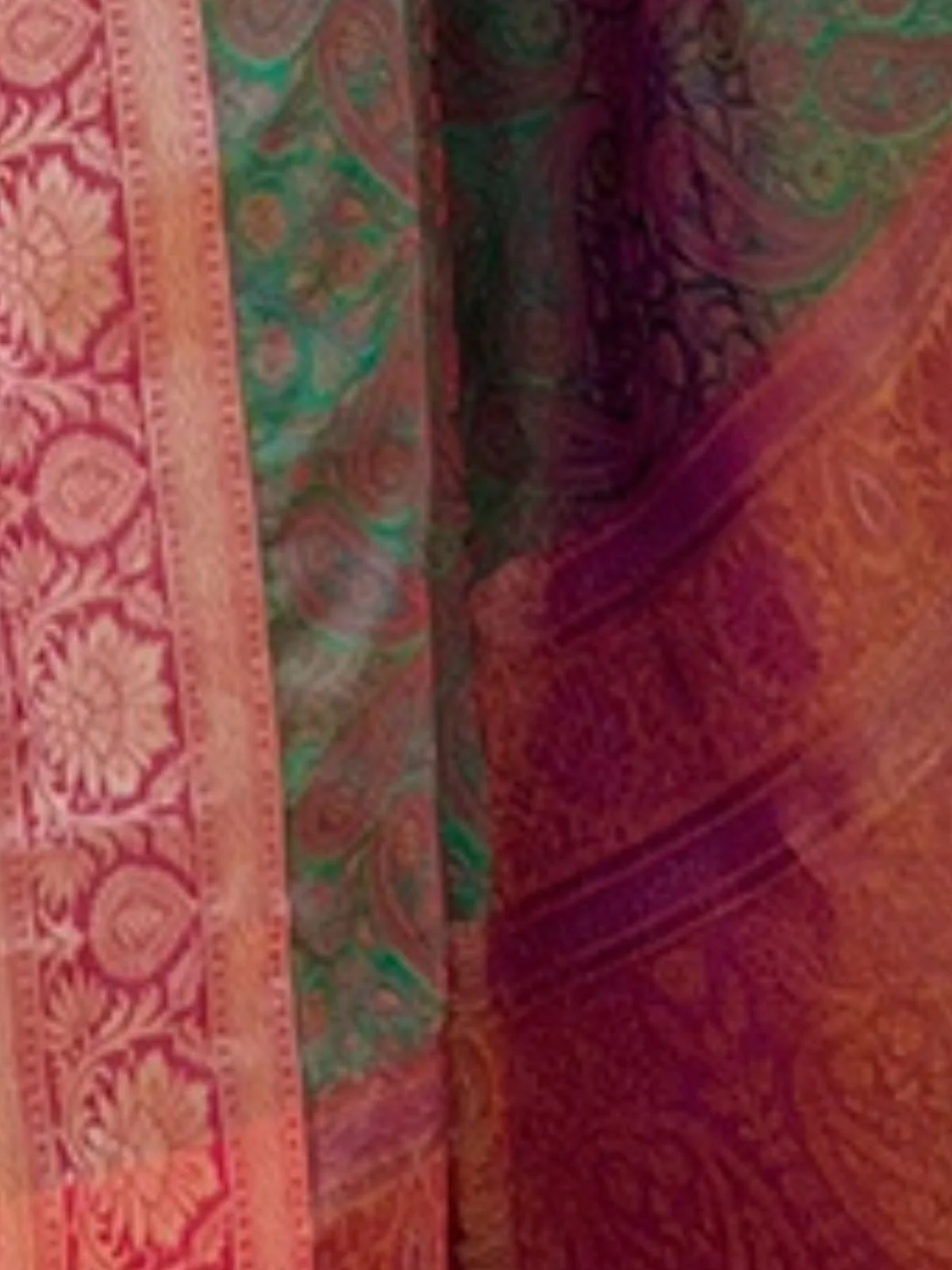 Odette Green Woven Design Silk Blend Saree With Unstitched Blouse For Women - Image 4