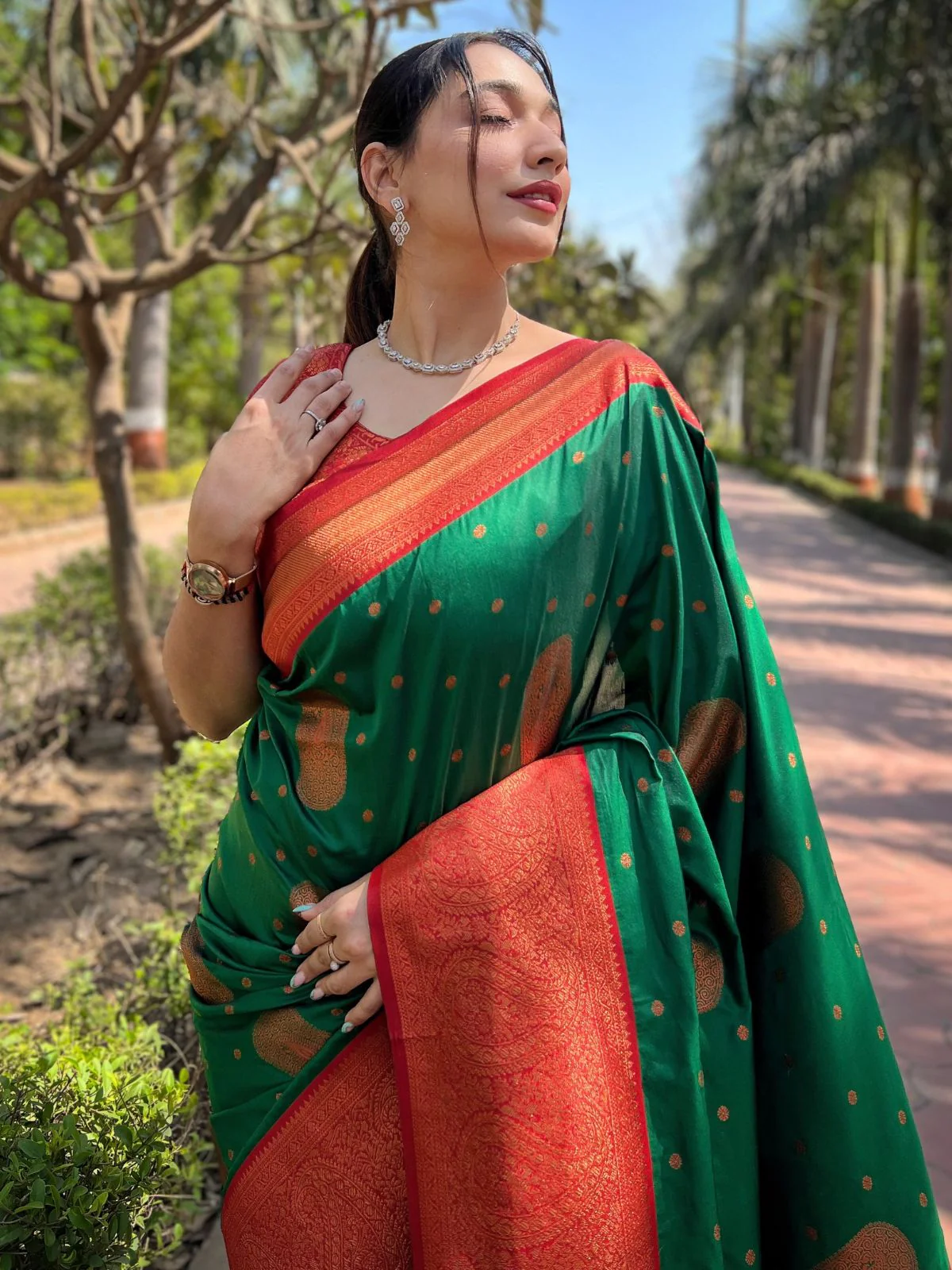 Odette Green Woven Design Soft Silk Saree With Unstitched Blouse For Women - Image 3