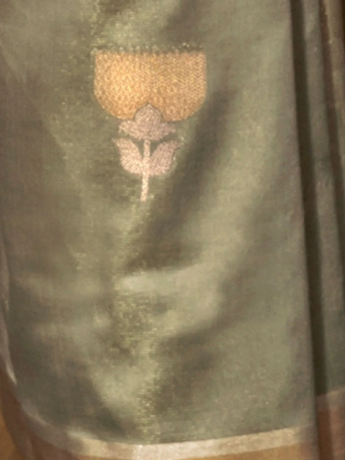 Odette Grey And Gold Woven Design Silk Blend Saree With Unstitched Blouse For Women - Image 3