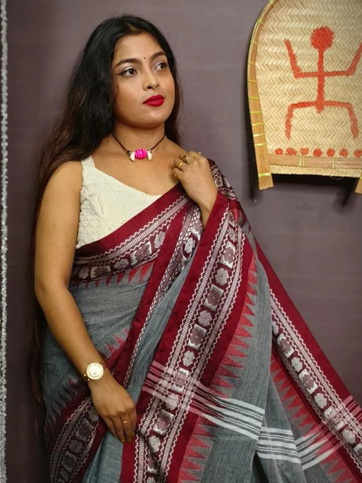 Odette Grey Cotton Saree With Unstitched Blouse For Women - Image 2