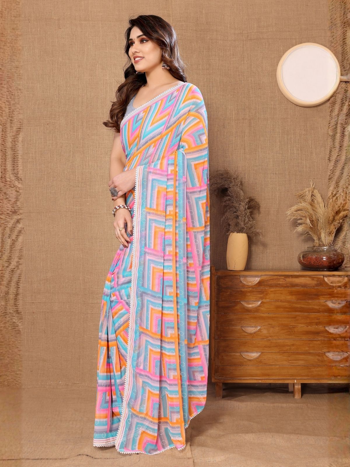 Odette Grey Georgette Printed Saree For Women - Image 2