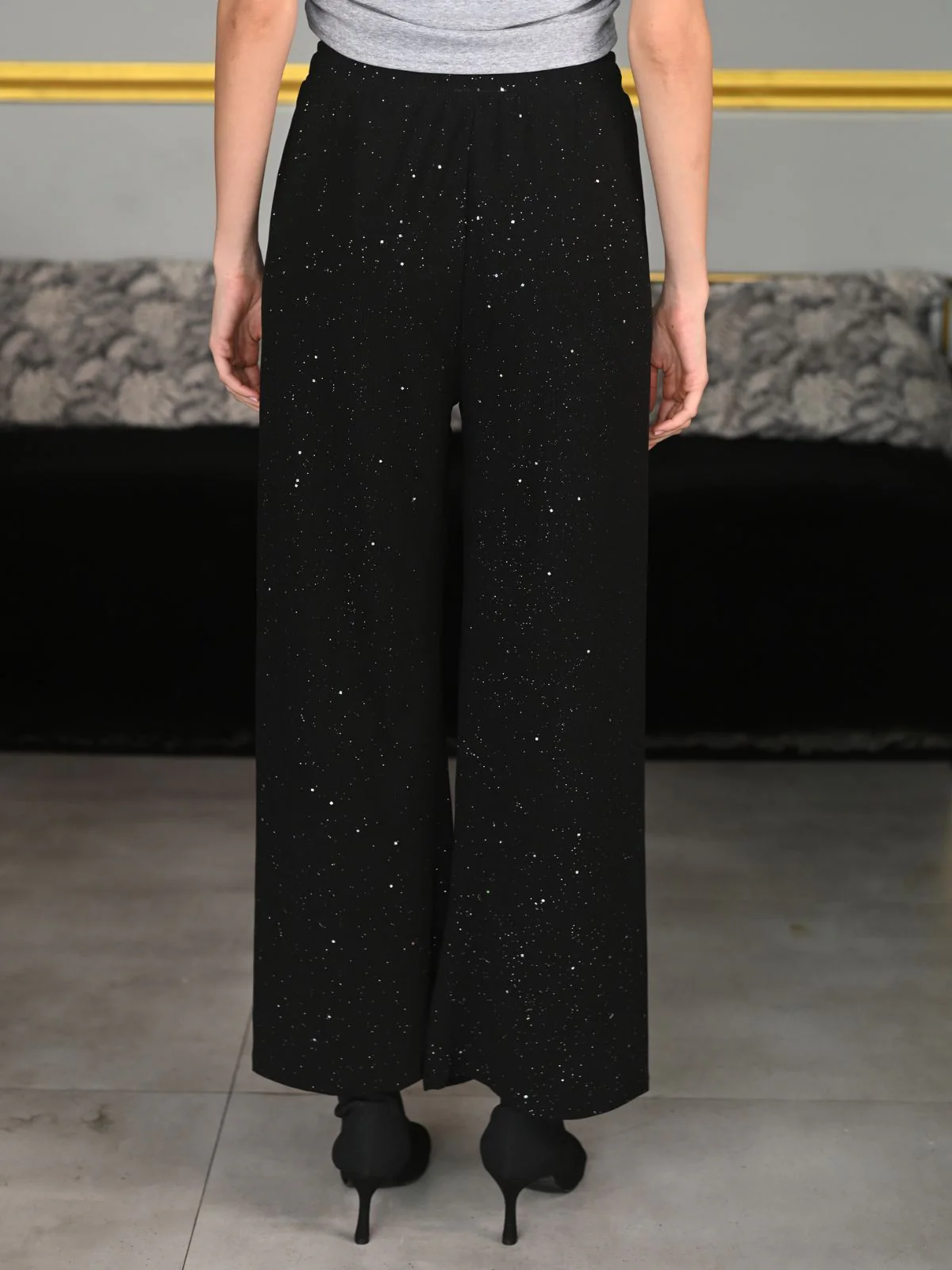 Odette Black Knit Rib Trouser For Women - Image 4