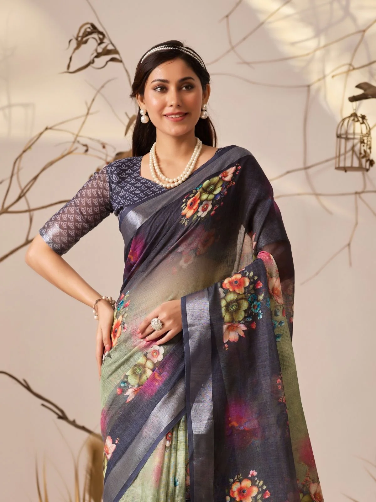 Odette Grey Linen Cotton Printed Saree For Women - Image 4