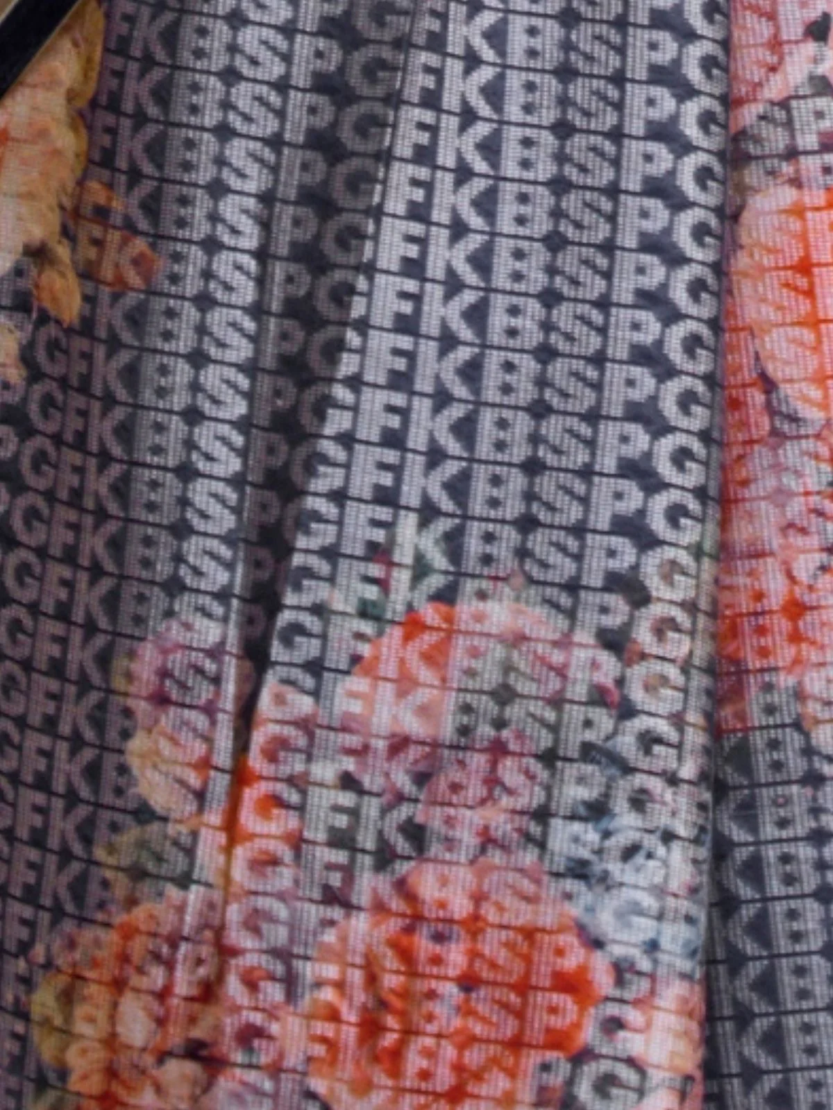Odette Grey Poly Viscose Printed Saree With Unstitched Blouse For Women - Image 3