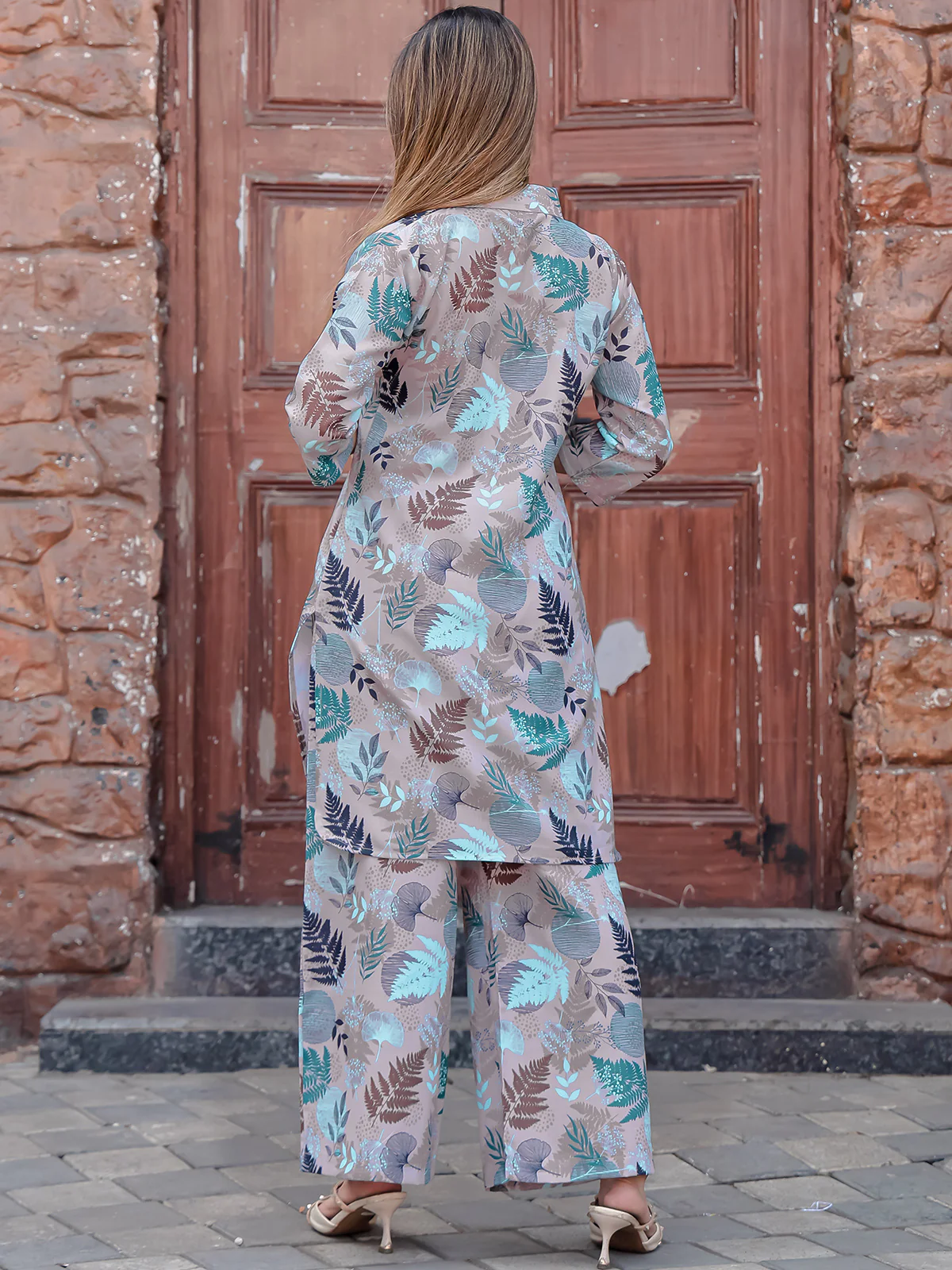 Odette Grey Cotton Printed Stitched Co Ord Set for Women - Image 4