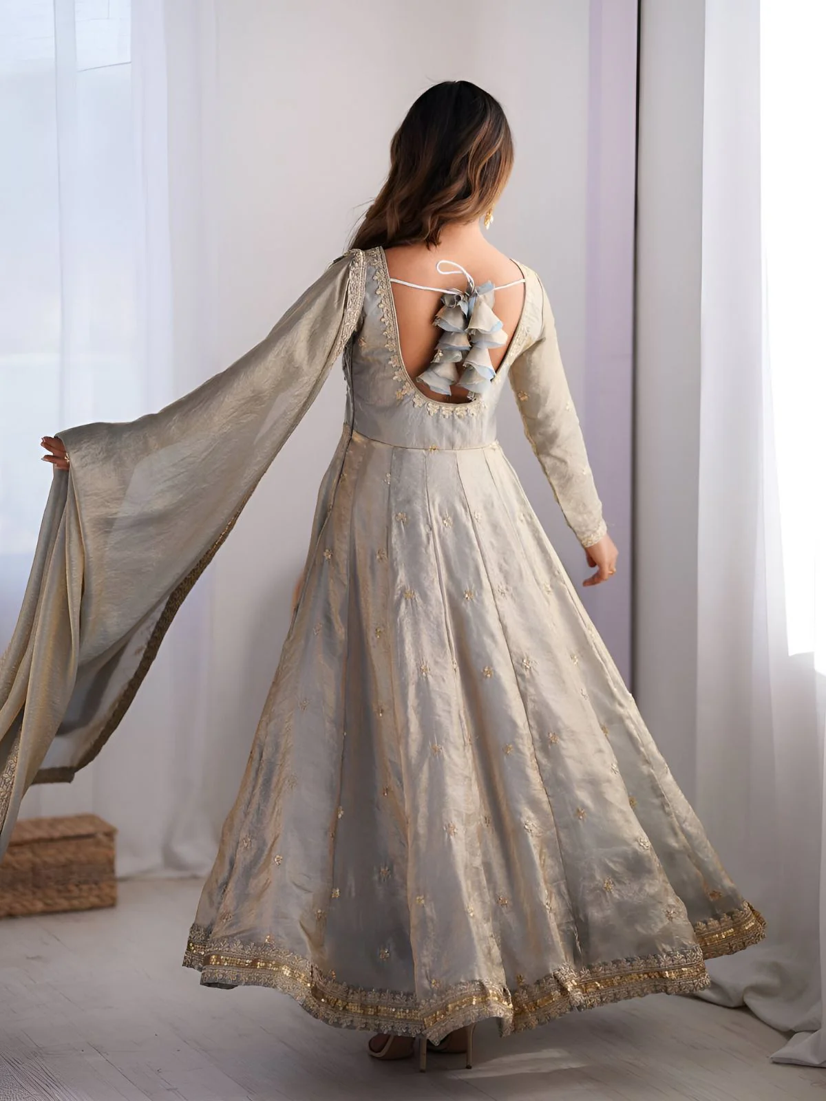 Odette Grey Satin Silk Embroidered Kurta Set For Women - Image 3